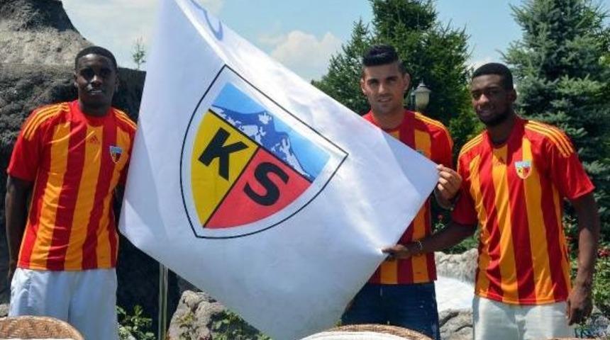 Kayserispor, Karab&uuml;k'&uuml;n 3 Eski Oyuncusunu Transfet Etti