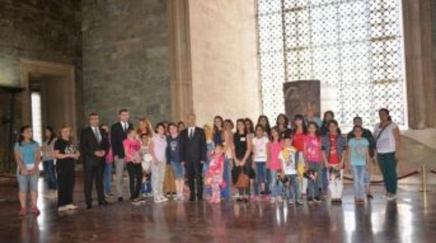 Mersin Barosu, &Ccedil;ocukların Dileğini Yerine Getirdi