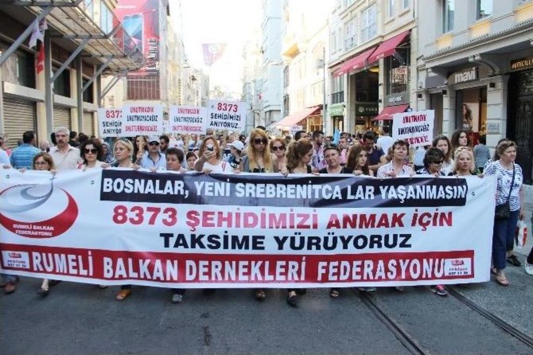 Beyoğlu&rsquo;nda Srebrenitsa Soykırımı Y&uuml;r&uuml;y&uuml;ş&uuml;
