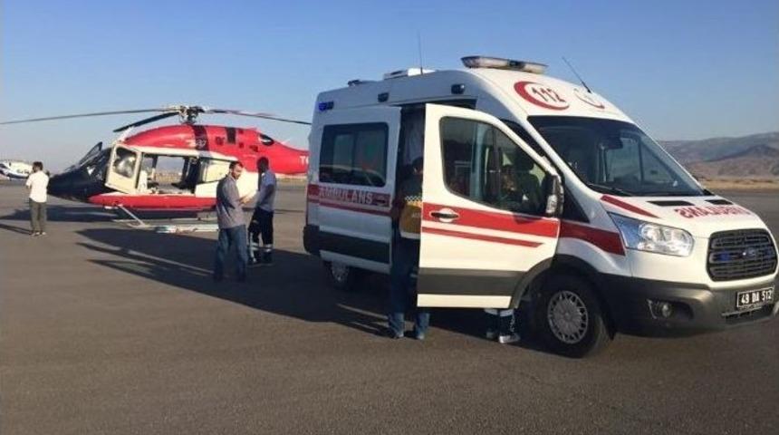 Muş&rsquo;ta Trafik Kazası: 1 &Ouml;l&uuml;, 4 Yaralı