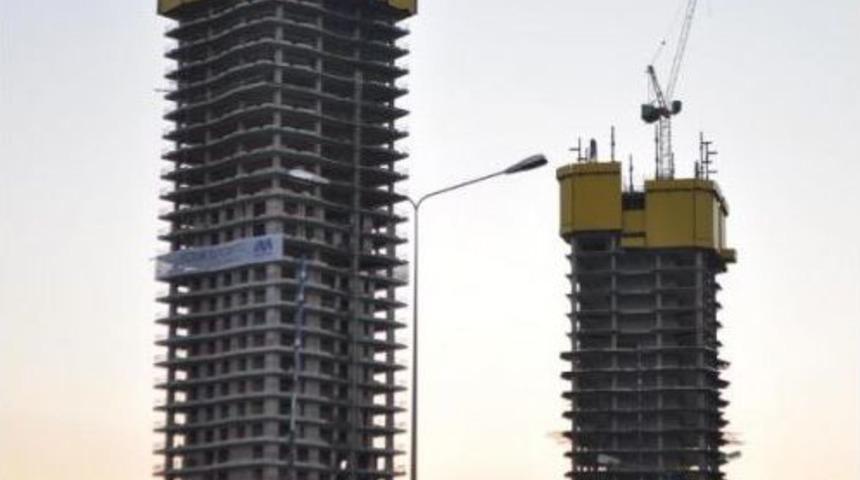 G&ouml;kdelen Inşaatında D&uuml;şen Iş&ccedil;i &Ouml;ld&uuml;