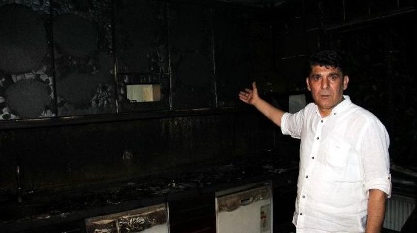 (&ouml;zel Haber) Bayram &Ouml;ncesi Evi K&uuml;le D&ouml;nen Aile Sokakta Kaldı