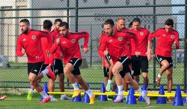 Alanyaspor Yeni Sezon Hazırlıklarını Sürdürüyor