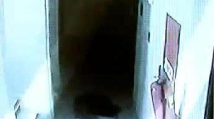 Norve&ccedil;li &Ccedil;ift, Hırsız Bulununcaya Kadar Marmaris'te Kalacak