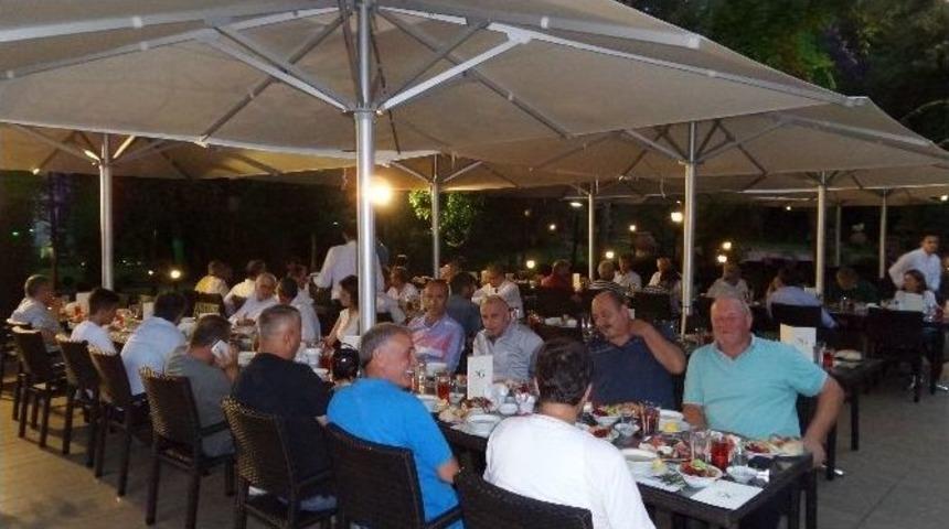 Bitki Firmaları İftarda Buluştu