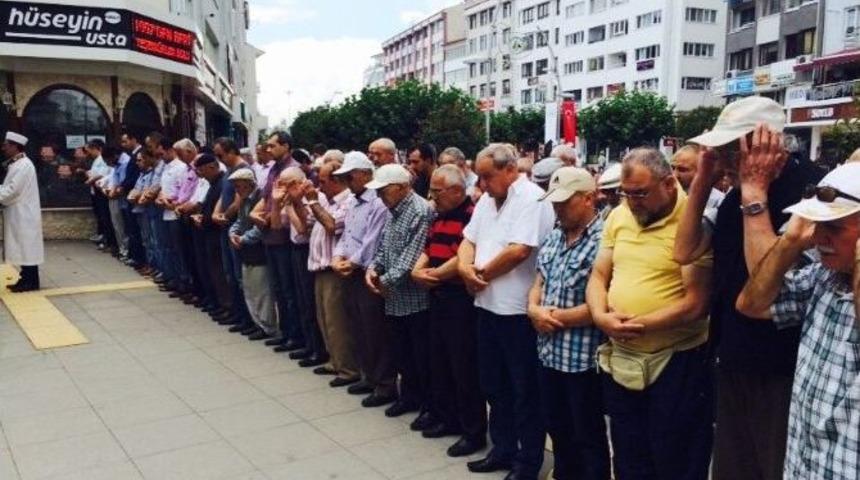 Hayatını Kaybeden &Uuml;lk&uuml; Ocakları Başkanı İ&ccedil;in Bolu&rsquo;da Gıyabi Cenaze Namazı Kılındı