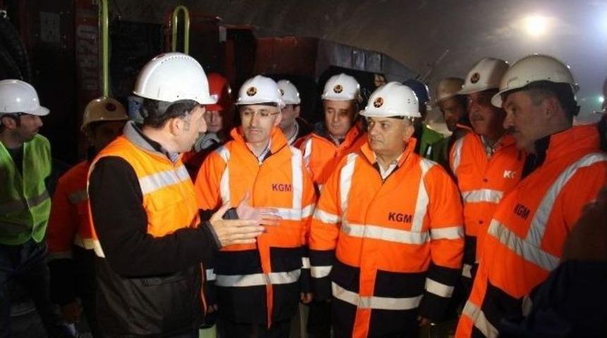 Dünyanın En Uzun 2’nci Tünelinin Yüzde 70’i Tamamlandı