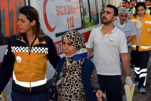 Niğde'de Yolcu Otobüsü Devrildi: 25 Yaralı