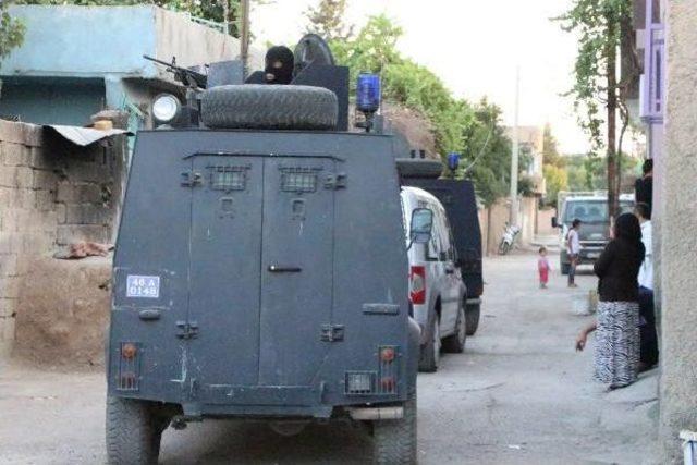 Nusaybin'de Şafak Operasyonu: 2 Kişi Gözaltına Alındı