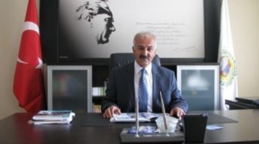 Uzundere Belediye Başkanı M. Halis &Ouml;zsoy&rsquo;dan Kadir Gecesi Ve Bayram Mesajı