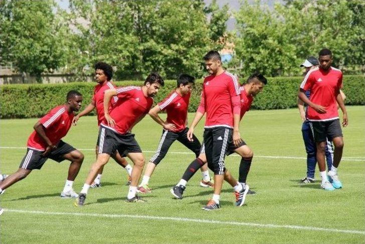 Kafkas: "hedefimiz Ligde Kalmak" G2