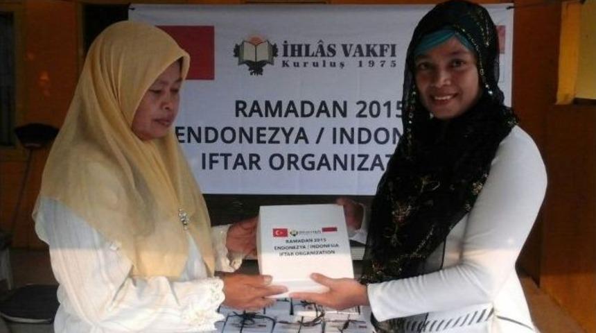 İhlas Vakfı İftar Sofraları Endonezya&rsquo;ya Kadar Ulaştı