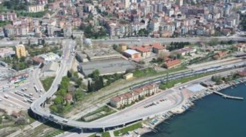 Seka Köprüsü’nde Asfalt Çalışması