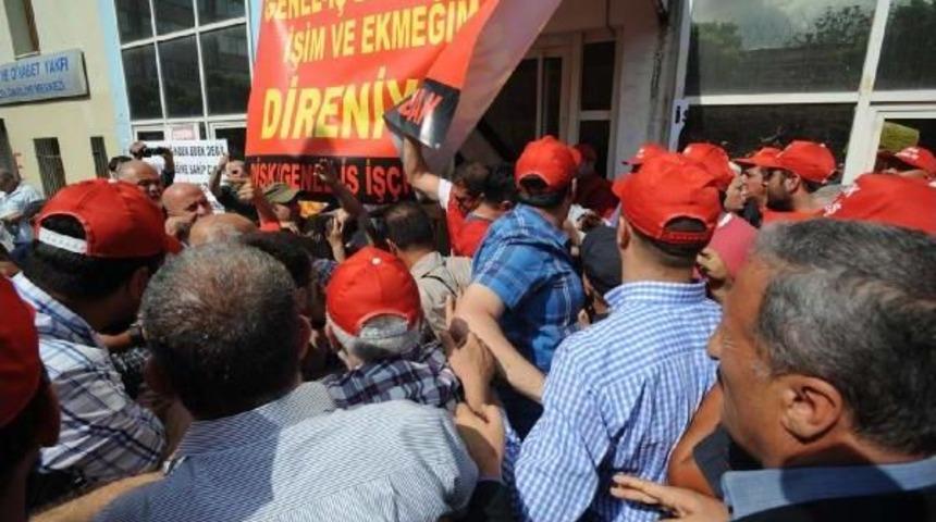 Disk &Ouml;n&uuml;nde "işten Atılan Iş&ccedil;i Arbedesi"