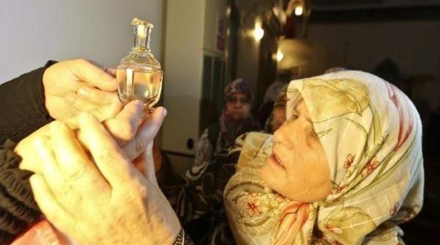 Antalya'da Sakal-I Şerif Ziyarete A&ccedil;ıldı