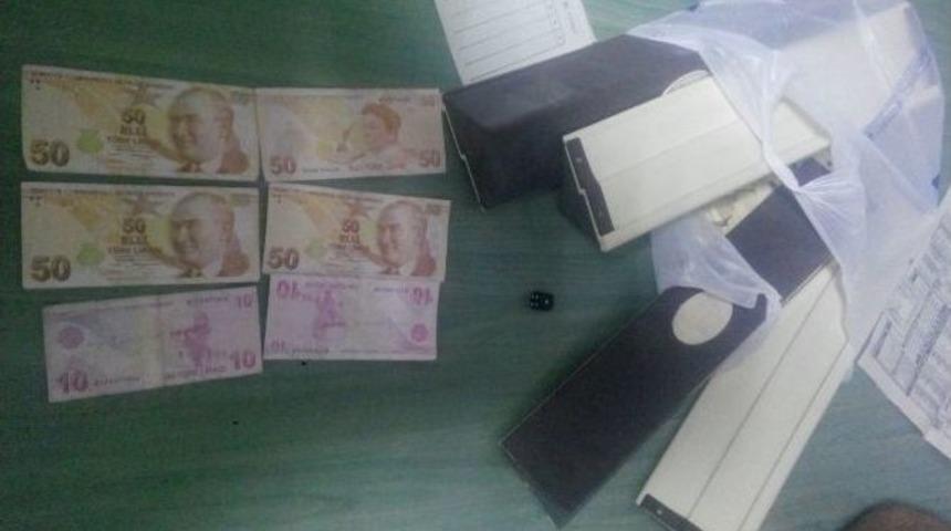 Polisten Kumar Oynayanlara Şok Baskın