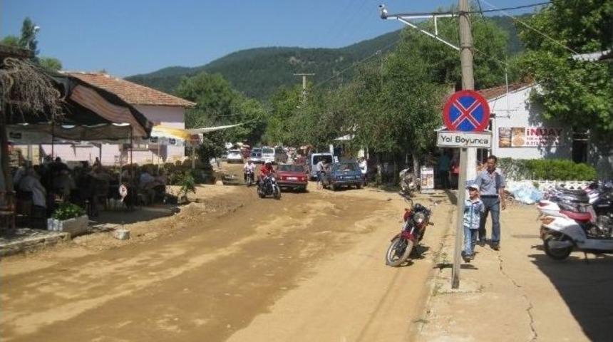 Gölcük Yaylası’nda Esnafı Bezdiren Alt Yapı Çalışmaları
