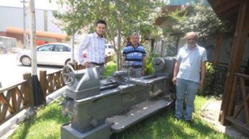 Polyar, Sekt&ouml;r&uuml;n&uuml;n &Ouml;nc&uuml;s&uuml; Oldu