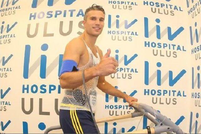 Robin Van Persie Sağlık Kontrolünden Geçti