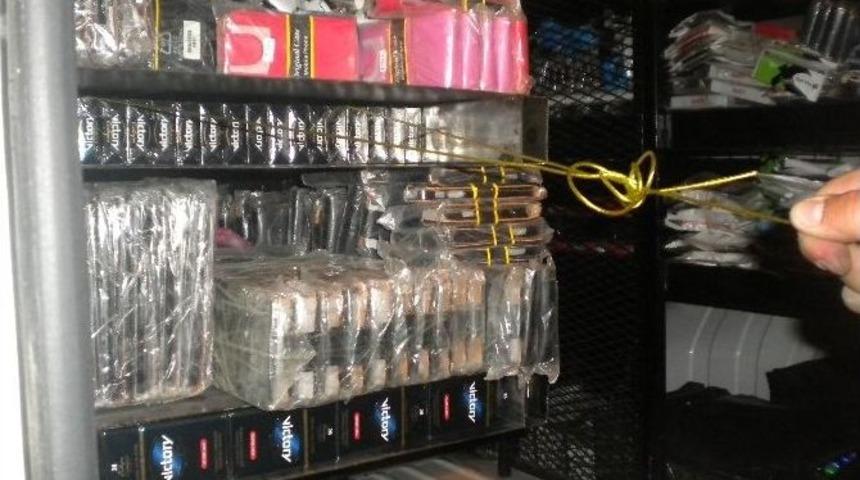 Minib&uuml;ste 7 Bin 720 Paket Ka&ccedil;ak Sigara Ele Ge&ccedil;ti