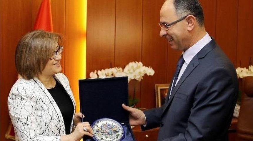 Filistin Büyükelçisi Mustafa’dan Şahin’e Ziyaret