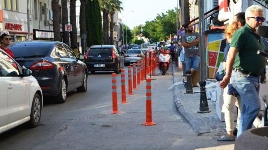 Ayvalık Kaymakamlığından Trafik Keşmekeşine Neşter