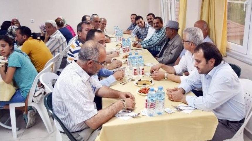 Ak Partililer Akseki&rsquo;de İftarda Bir Araya Geldi