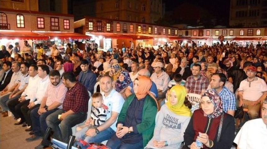 Ramazan Sokağında İbrahim Sadri R&uuml;zg&acirc;rı