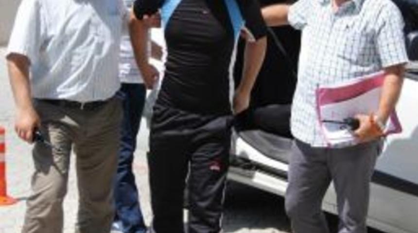 T&uuml;fekle Bacanağını Ağır Yaraladı