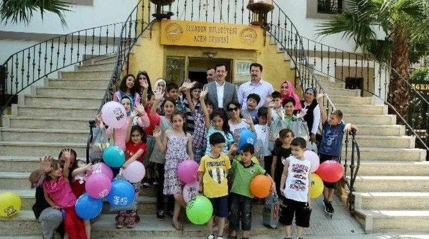 Başkan Tok Bayram &Ouml;ncesi Yetimleri Sevindirdi