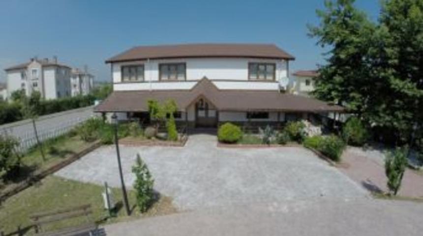 Başiskele Bir Semt Konağı Daha Kazanıyor