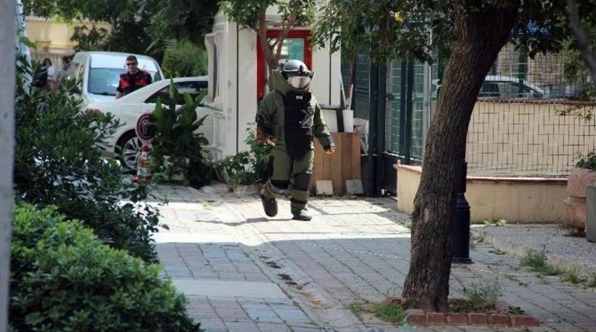 Abd Konsolosluğu &Ouml;n&uuml;nde Bomba Paniği