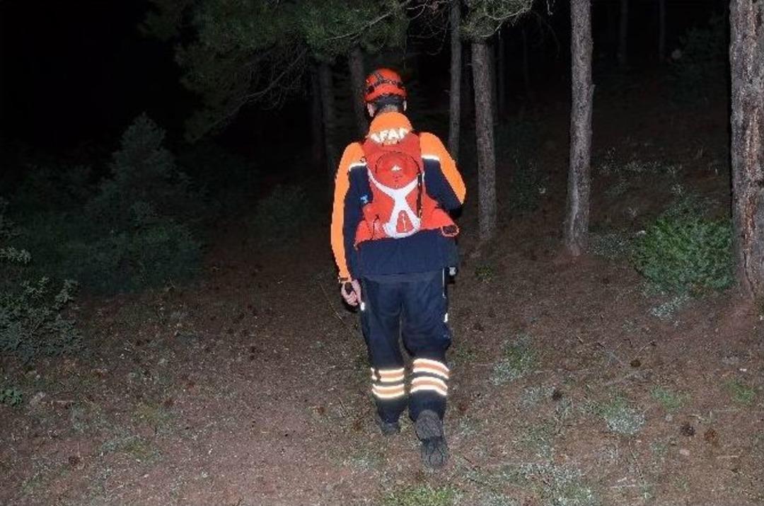 14 Yaşındaki Asya İ&ccedil;in Seferber Oldular