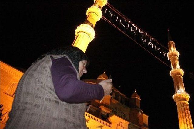 Kadir Gecesi’nde Selimiye Camii Doldu Taştı