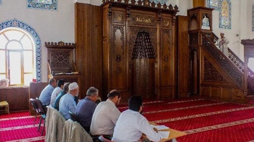 G&uuml;zel Hutbe Okuma Yarışması B&ouml;lge Finali