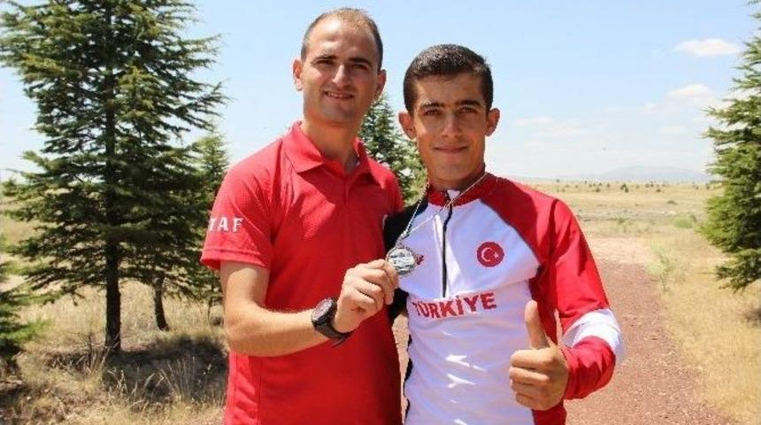 (&ouml;zel Haber) &Ccedil;obanlıktan Avrupa &Uuml;&ccedil;&uuml;nc&uuml;l&uuml;ğ&uuml;ne