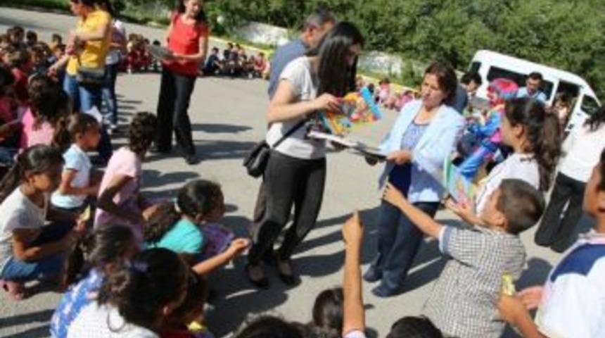 İpekyolu Belediyesi’nden Çocuk Şenliği