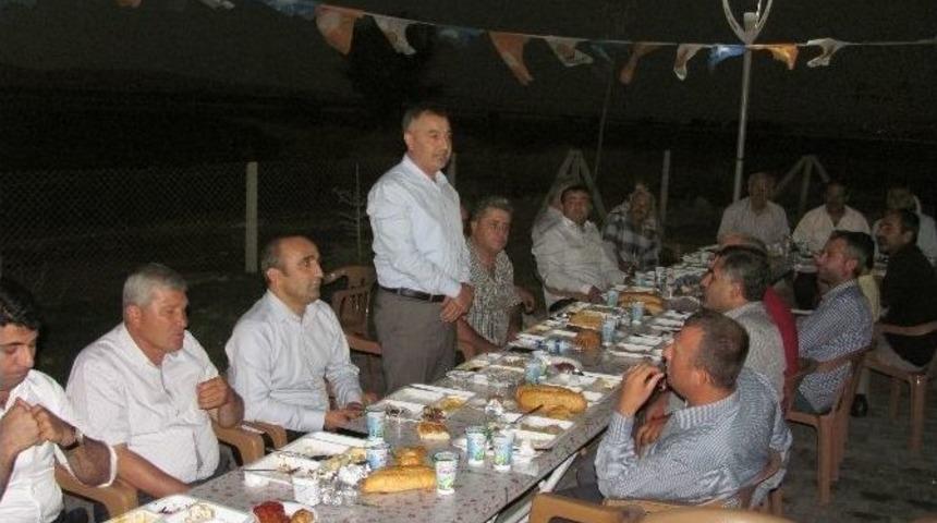 Arabanlı Ak Partililer İl&ccedil;e Teşkilatının İftar Yemeğinde Buluştu