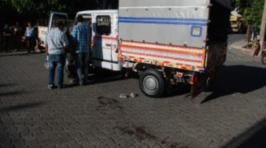 Kamyonetin Ezdiği &Ccedil;ocuk Kurtarılamadı