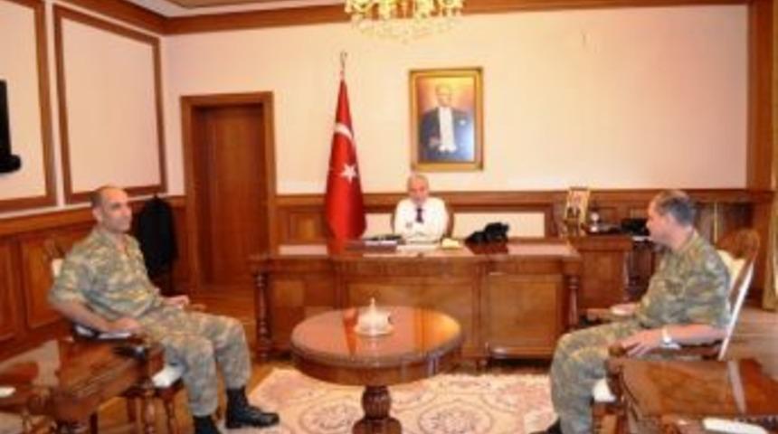 Albay Yılmaz, Vali Kamçı’yı Ziyaret Etti