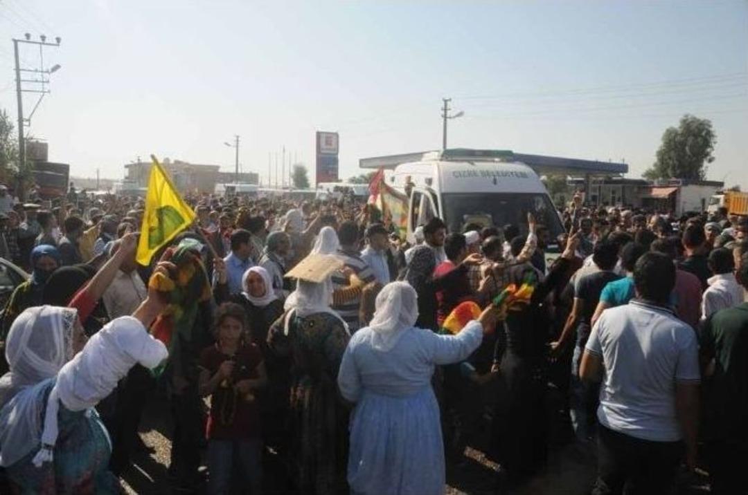 Ypg Ve Ypj&rsquo;lilerin Cenazeleri Cizre&rsquo;de Defnedildi