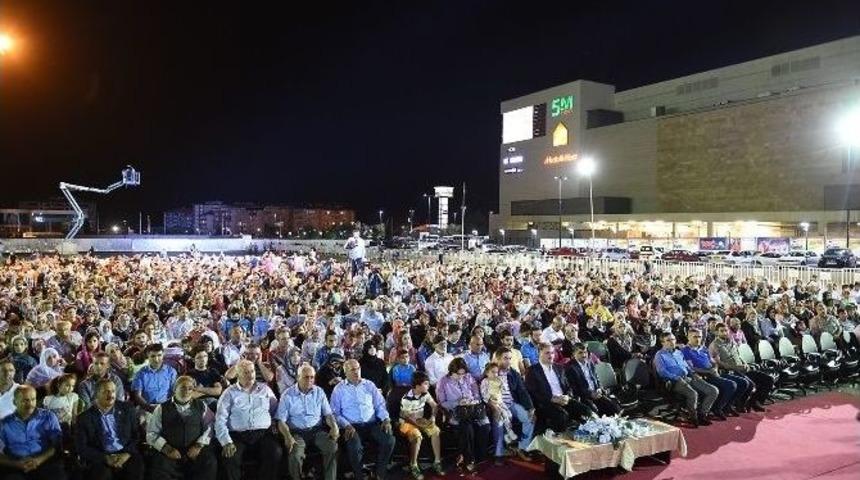 Kadir Gecesi&rsquo;ne &Ouml;zel Muhteşem Program