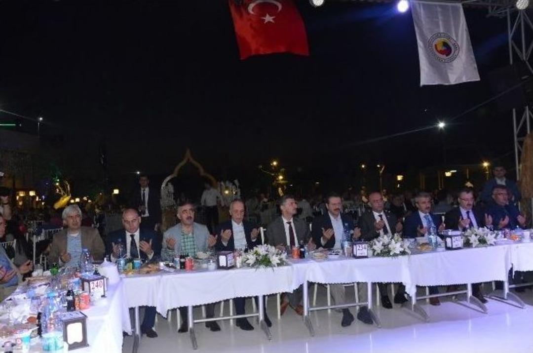 Atso&rsquo;dan 3 Bin Kişilik İftar