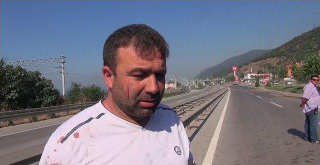 Kocaeli’de Devrilen Tır, D-100’ü 2 Saat Trafiğe Kapattı