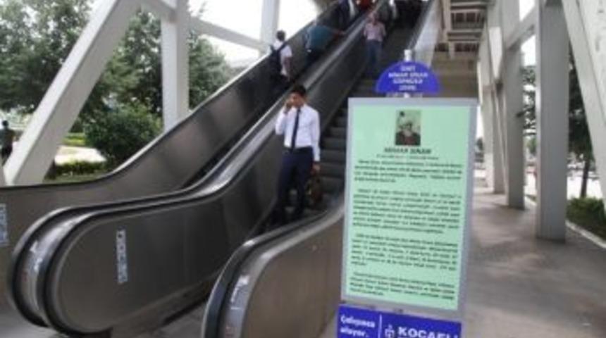 Yaya K&ouml;pr&uuml;lerindeki Bilgi Levhaları Yenileniyor