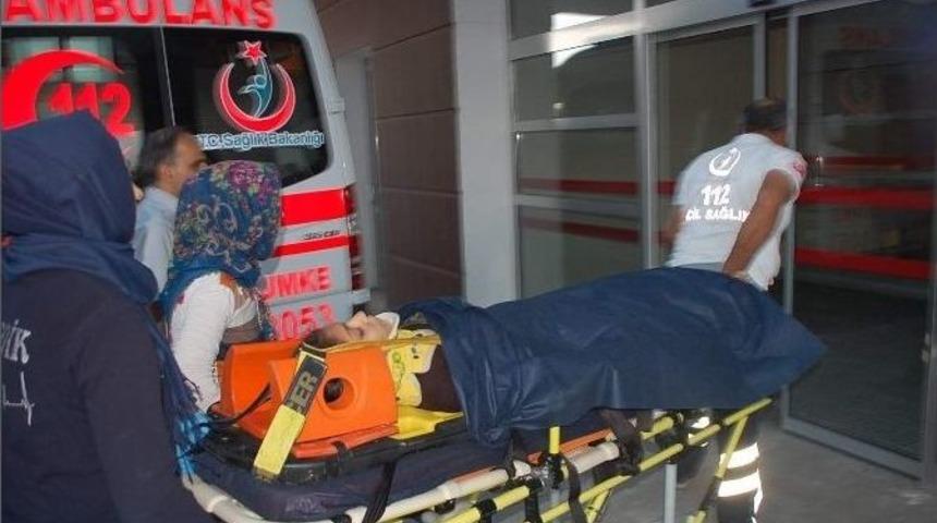 Adıyaman&rsquo;da Otomobilin &Ccedil;arptığı &Ccedil;ocuk Yaralandı