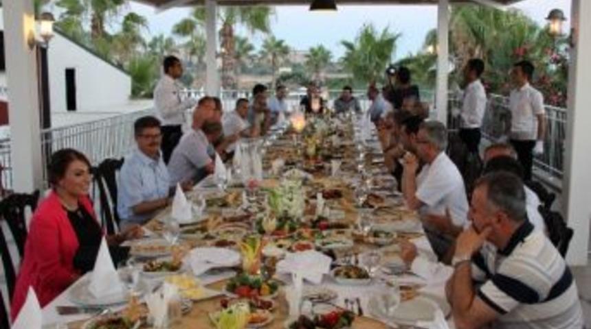 Altuyab İftarında Turizm Zirvesi