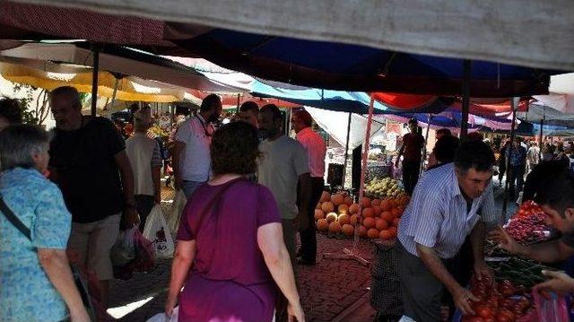 Aydın’da Bayram Telaşı Pazarı Bereketlendirdi