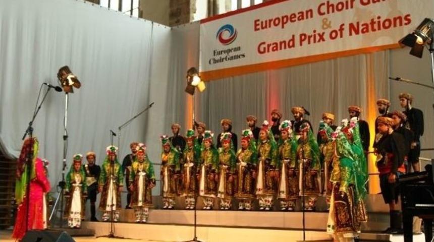 Nil&uuml;fer &Ccedil;oksesli Korosu&rsquo;ndan Uluslararası Başarı