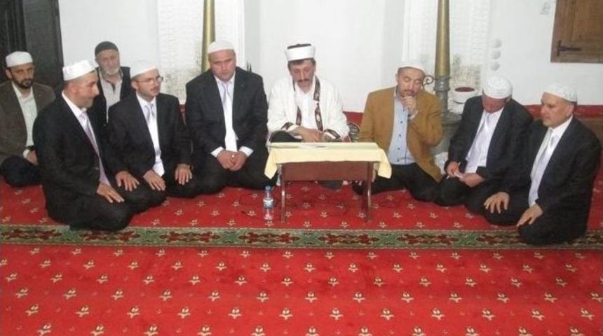 Küre’de Kadir Gecesinde Camiler Doldu Taştı